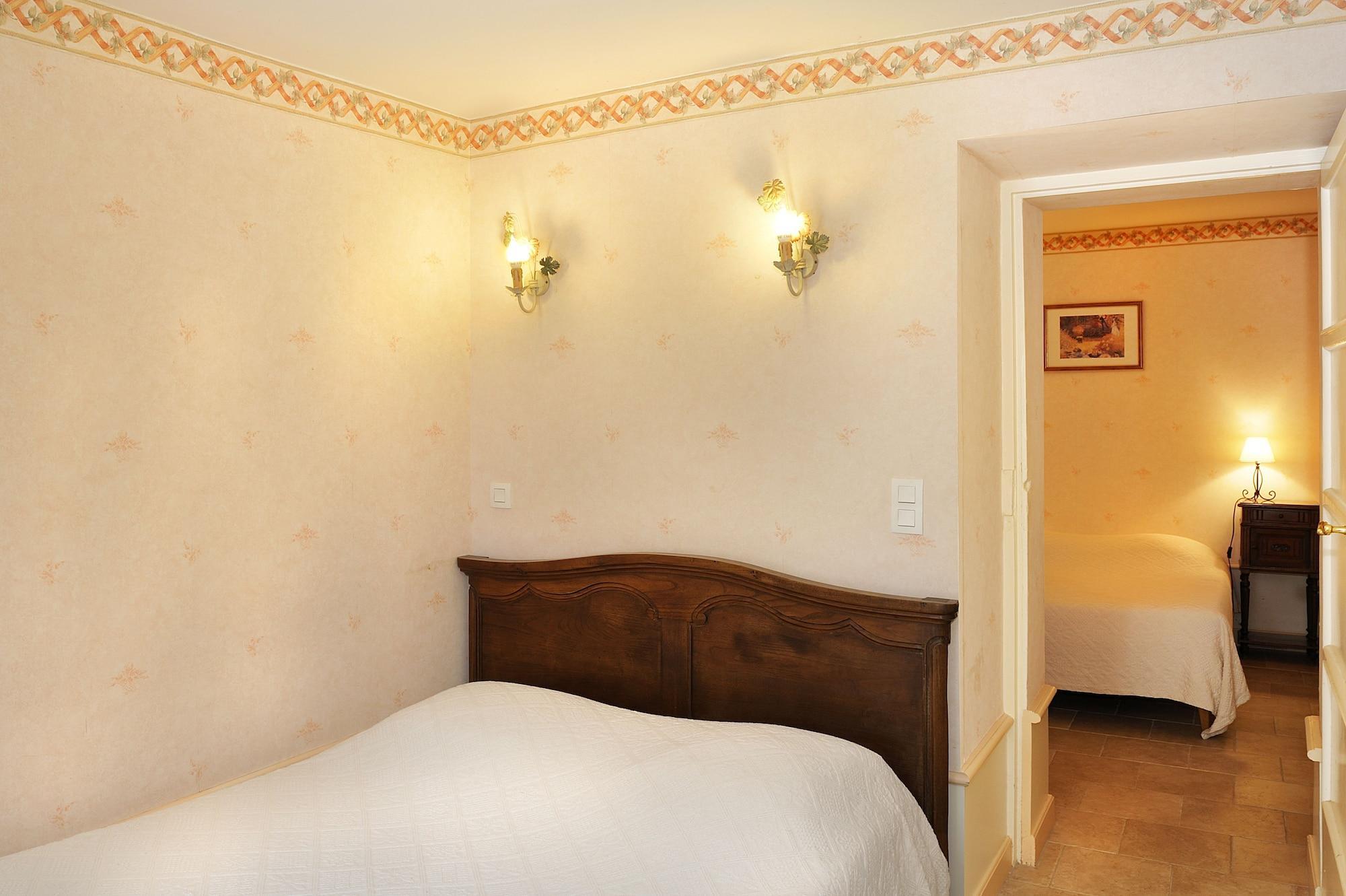 Logis Manoir De La Giraudiere Beaumont-en-Véron المظهر الخارجي الصورة