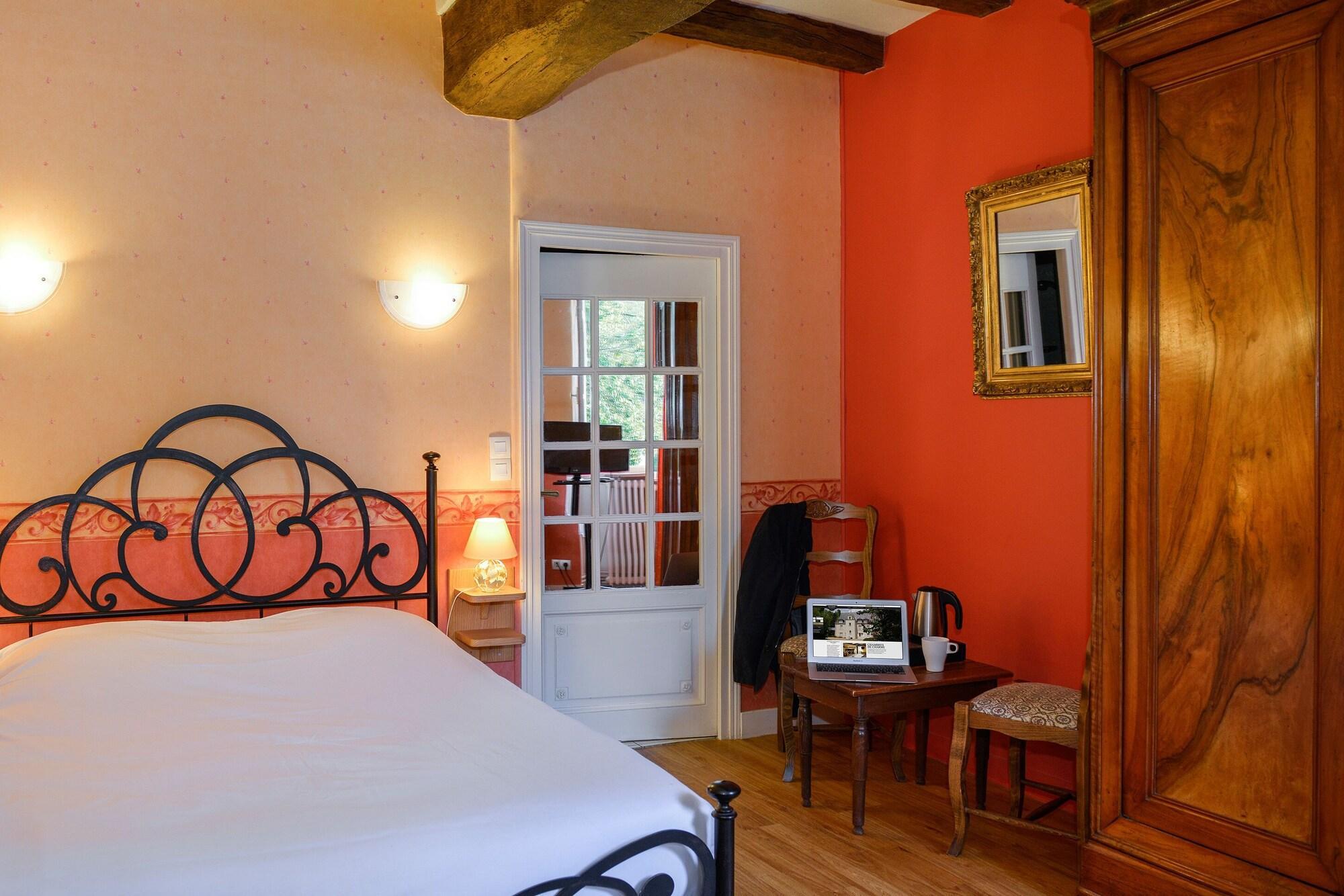 Logis Manoir De La Giraudiere Beaumont-en-Véron المظهر الخارجي الصورة