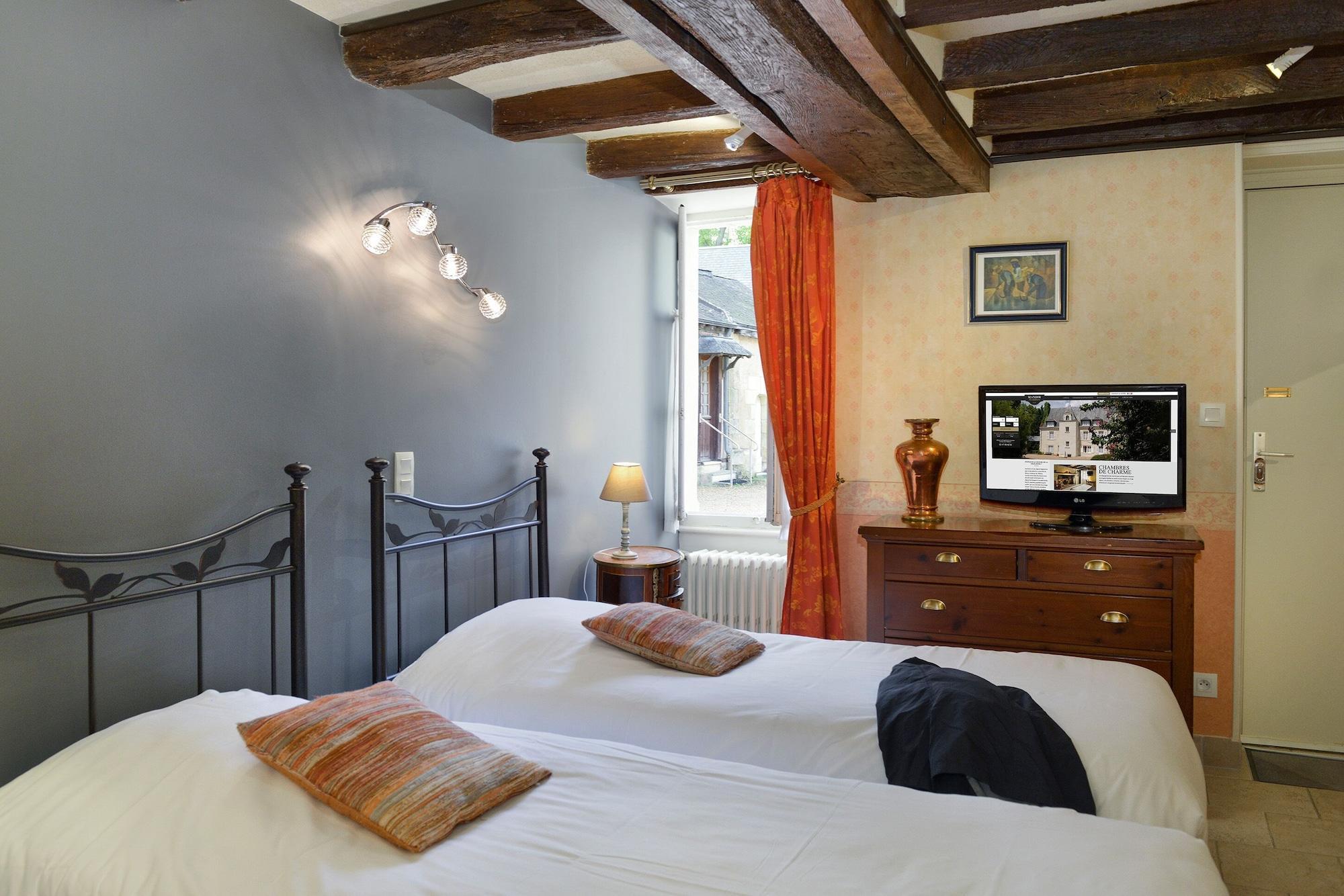 Logis Manoir De La Giraudiere Beaumont-en-Véron المظهر الخارجي الصورة