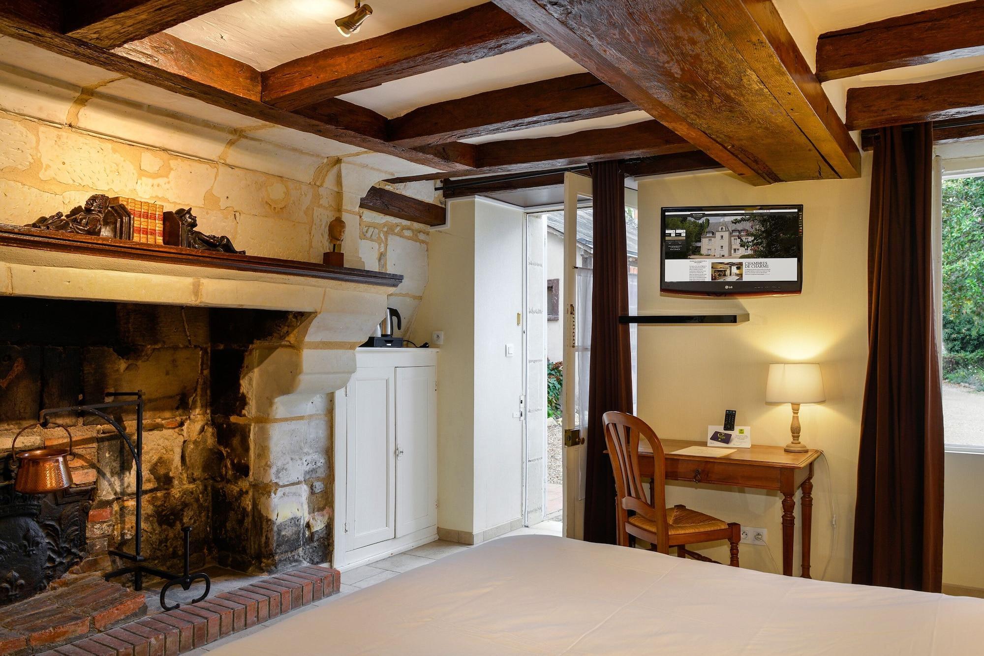 Logis Manoir De La Giraudiere Beaumont-en-Véron المظهر الخارجي الصورة
