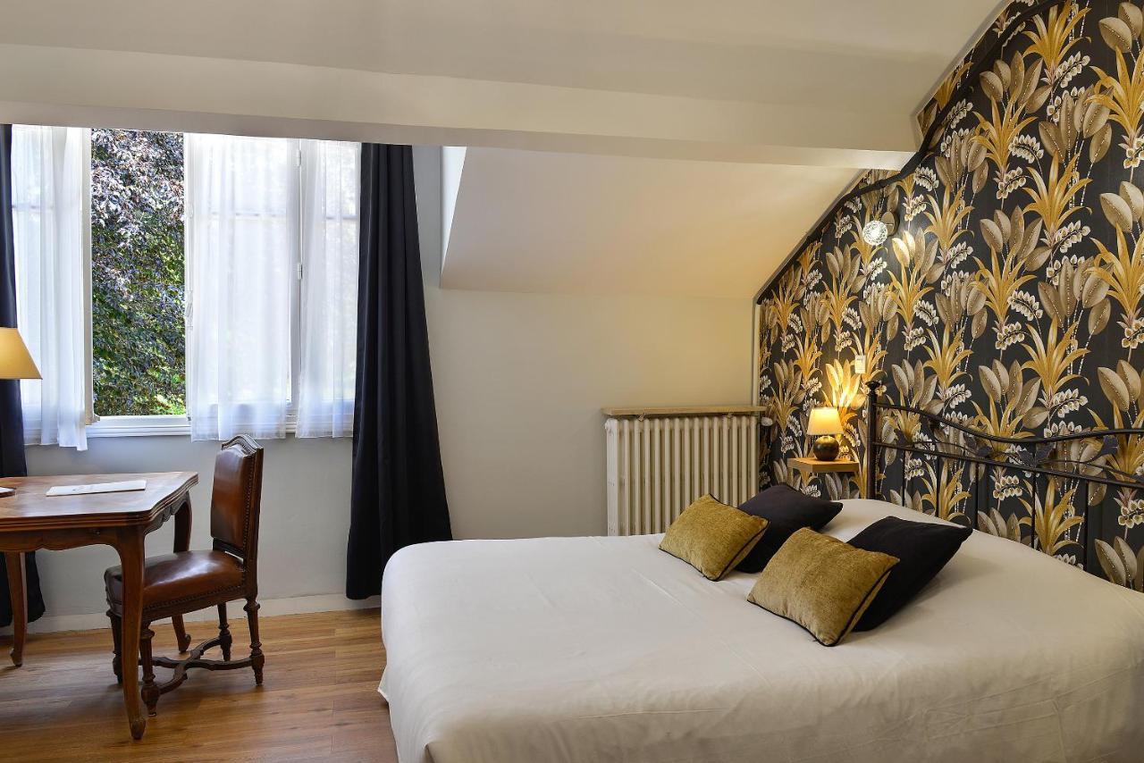 Logis Manoir De La Giraudiere Beaumont-en-Véron المظهر الخارجي الصورة